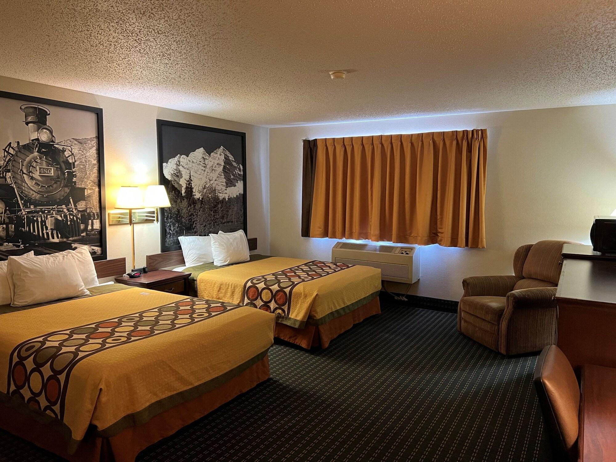 ซูเปอร์ 8 บาย วินด์แฮม ตรินิแดด Hotel ภายนอก รูปภาพ